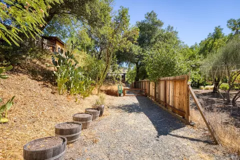32067 Mccray Rd, Cloverdale, CA 95425 photo 25