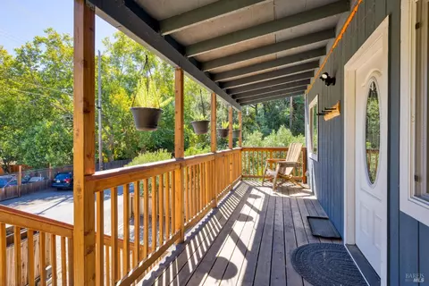 32067 Mccray Rd, Cloverdale, CA 95425 photo 3