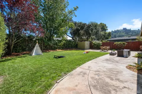 19 Lakeside Dr, Corte Madera, CA 94925 photo 4