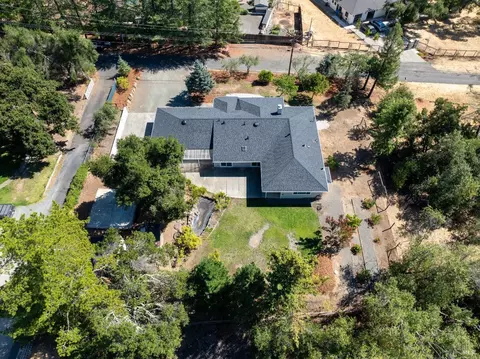 540 Linda Falls Ter, Angwin, CA 94508 photo 6