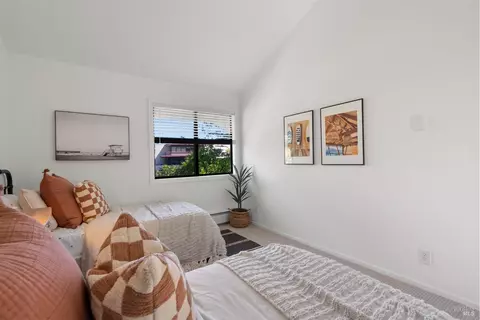 6 Willow Ln, Sausalito, CA 94965 photo 25