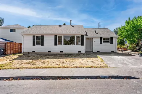 908 Mendocino Dr, Ukiah, CA 95482