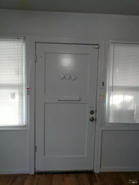 Entry Way - 240 14th St, Vallejo, CA 94590 photo 1 of 1