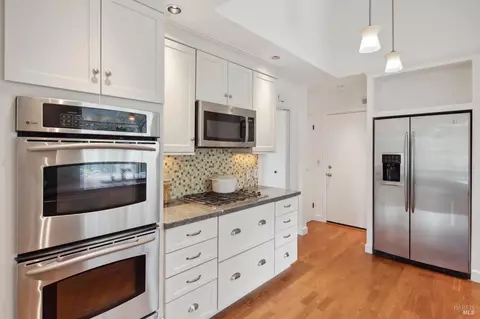 101 Granada Dr, Corte Madera, CA 94925 photo 14
