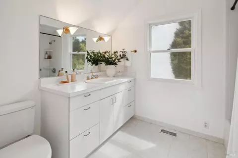 101 Granada Dr, Corte Madera, CA 94925 photo 23