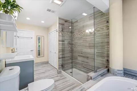 619 Drake Ave, Sausalito, CA 94965 photo 29