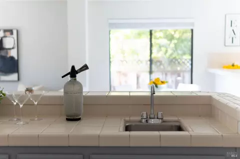 Kitchen - 400 Troon Dr, Napa, CA 94558 photo 1 of 7