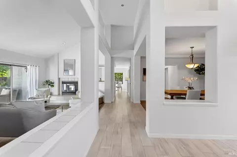 Entry Way - 400 Troon Dr, Napa, CA 94558 photo 2 of 3