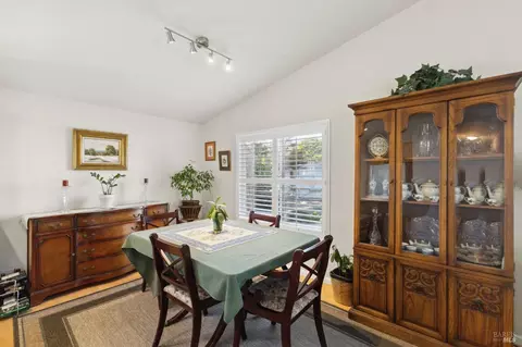 102 Hermosillo Dr, Sonoma, CA 95476 photo 9