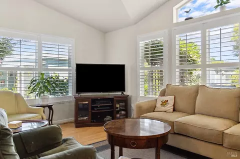 102 Hermosillo Dr, Sonoma, CA 95476 photo 5
