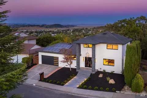 191 Drakewood Pl, Novato, CA 94947