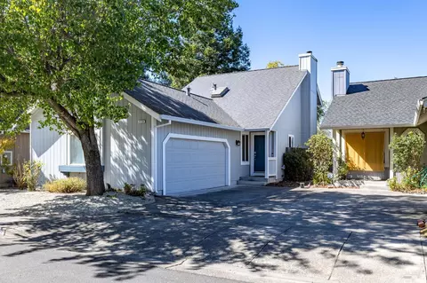 2336 San Miguel Pl, Santa Rosa, CA 95403