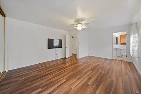 1305 Rollingwood Dr, Vallejo, CA 94591 photo 18