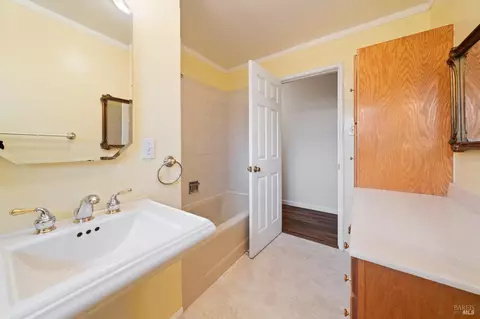 1305 Rollingwood Dr, Vallejo, CA 94591 photo 14
