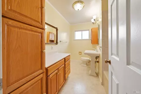 1305 Rollingwood Dr, Vallejo, CA 94591 photo 13