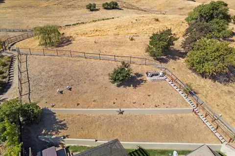 124 Skyview Pl, Vacaville, CA 95687 photo 41