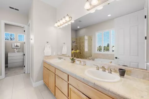 124 Skyview Pl, Vacaville, CA 95687 photo 17