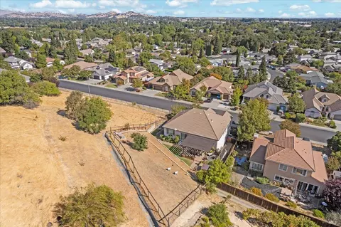 124 Skyview Pl, Vacaville, CA 95687 photo 42