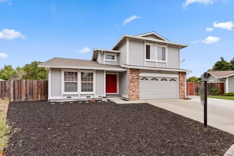686 Alpine Ct, Fairfield, CA 94534 photo 3