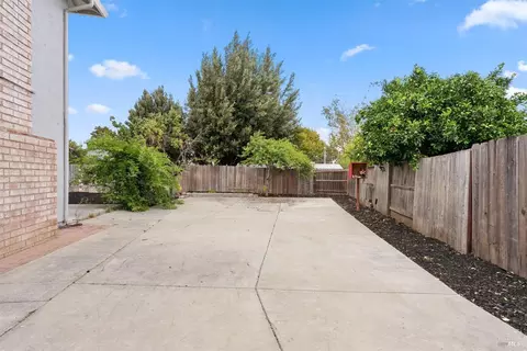 686 Alpine Ct, Fairfield, CA 94534 photo 39