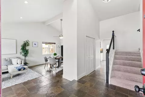 686 Alpine Ct, Fairfield, CA 94534 photo 5