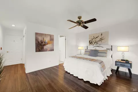 Bedroom - 1863 Winston Ct, Fairfield, CA 94534 photo 2 of 8