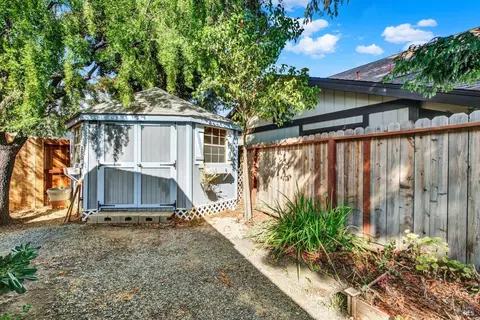 Exterior - 1863 Winston Ct, Fairfield, CA 94534 photo 9 of 18