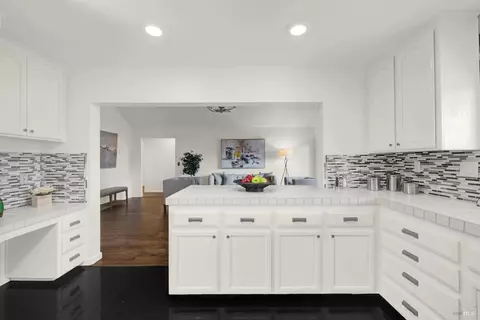 Kitchen - 1863 Winston Ct, Fairfield, CA 94534 photo 8 of 12