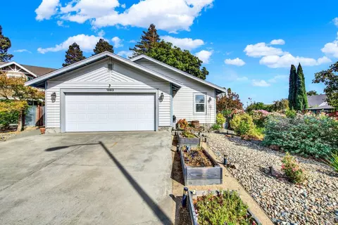 Exterior - 1863 Winston Ct, Fairfield, CA 94534 photo 12 of 18