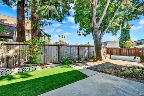 Exterior - 1863 Winston Ct, Fairfield, CA 94534 photo 3 of 18