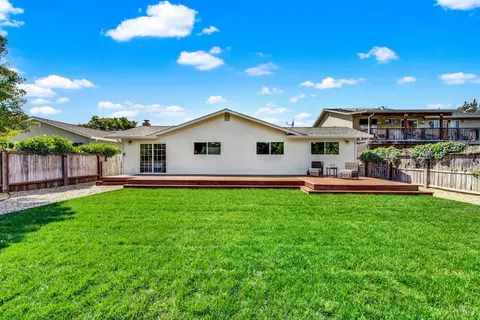 3720 Argyle St, Napa, CA 94558 photo 8