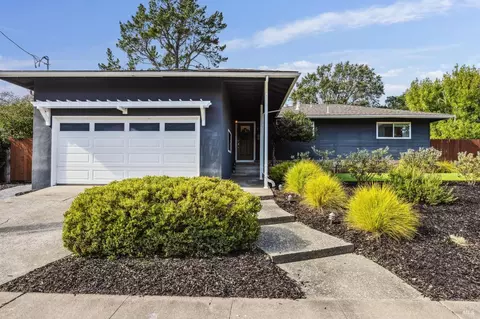 2 Harding Dr, Novato, CA 94947