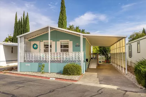 148 Lemon Tree Cir, Vacaville, CA 95687 photo 2