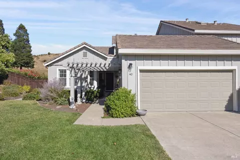 40 Partridge Dr, San Rafael, CA 94901