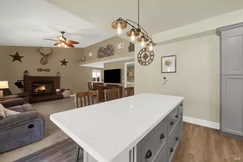 Kitchen - 320 Limerick Way, Vacaville, CA 95688 photo 9 of 12