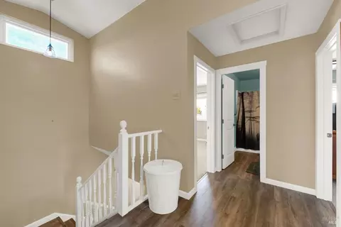 Entry Way - 320 Limerick Way, Vacaville, CA 95688 photo 12 of 12