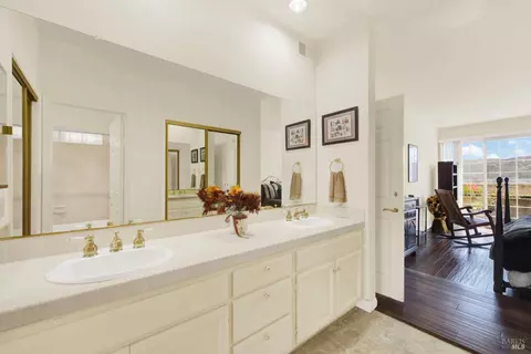 216 E 2nd St, Benicia, CA 94510 photo 54