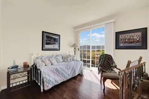 216 E 2nd St, Benicia, CA 94510 photo 39