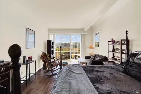 216 E 2nd St, Benicia, CA 94510 photo 46