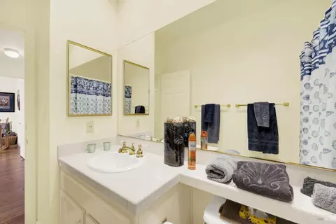216 E 2nd St, Benicia, CA 94510 photo 44