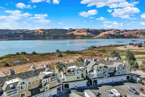 216 E 2nd St, Benicia, CA 94510 photo 6