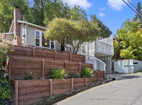 203 Coleman Dr, San Rafael, CA 94901