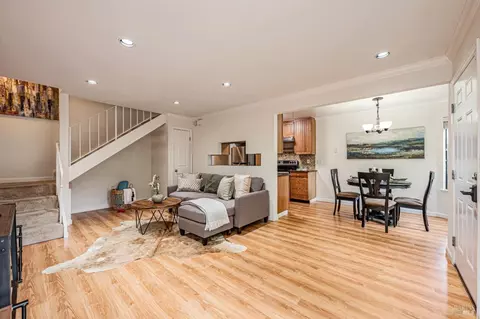 319 Silvio Ln, Novato, CA 94947