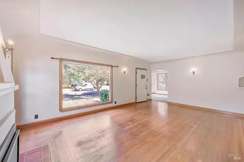 633 Wright St, Santa Rosa, CA 95404 photo 7