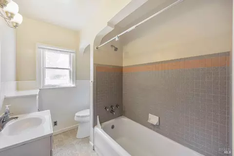 633 Wright St, Santa Rosa, CA 95404 photo 19