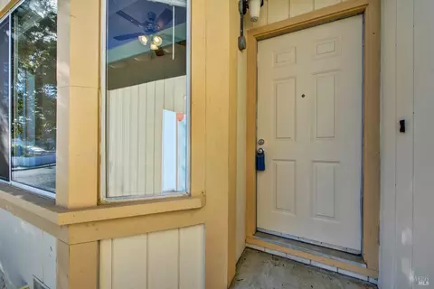Exterior - 2455 E Atlantic Ave, Fairfield, CA 94533 photo 9 of 22