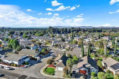 View/Area - 2455 E Atlantic Ave, Fairfield, CA 94533 photo 2 of 10