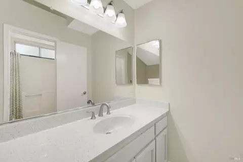 Bath - 2455 E Atlantic Ave, Fairfield, CA 94533 photo 3 of 5
