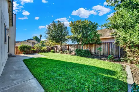 Exterior - 2455 E Atlantic Ave, Fairfield, CA 94533 photo 19 of 22