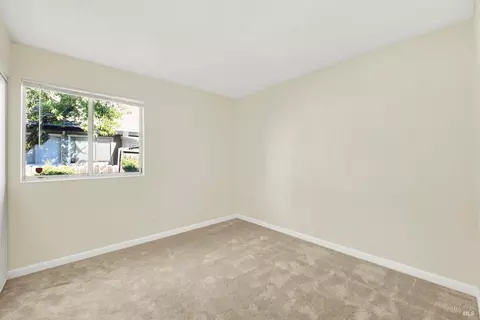 Bedroom - 2455 E Atlantic Ave, Fairfield, CA 94533 photo 1 of 10